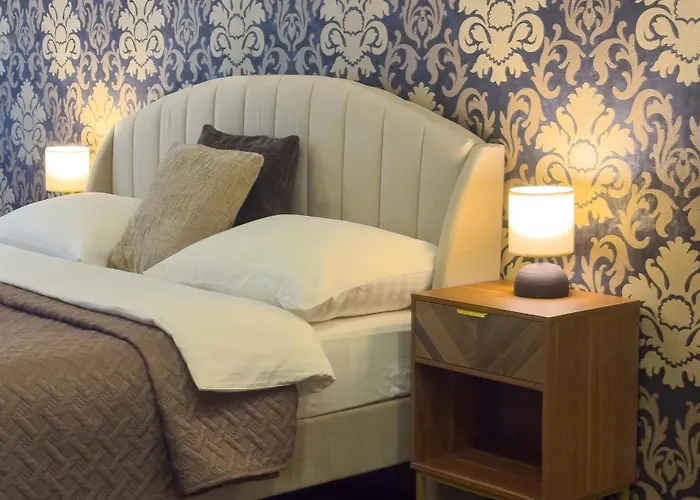 Classic Elegance Free Parking 1st Floor * Κλαϊπέντα