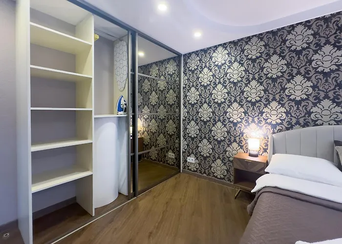 Classic Elegance Free Parking 1st Floor *