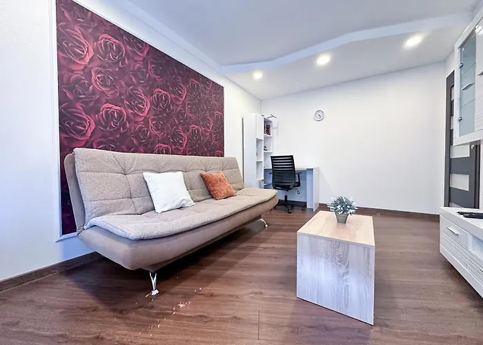 Classic Elegance Free Parking 1st Floor Διαμέρισμα Κλαϊπέντα